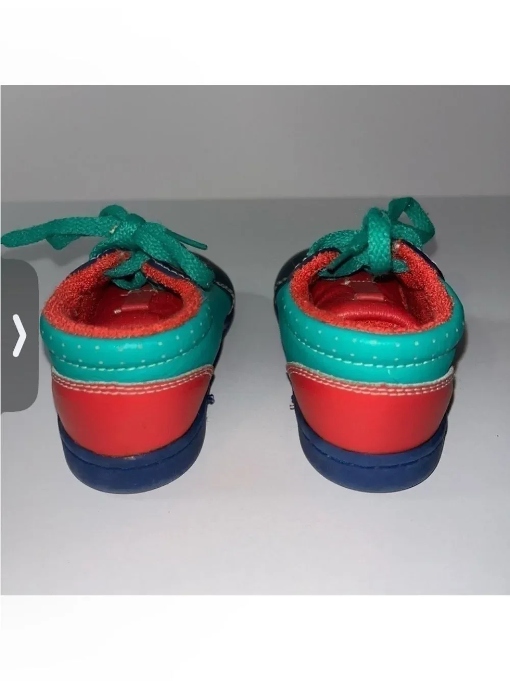 Green Navy Red Lace-Up Kids Sneakers Color Block Toddler Boys size 5 Vintage